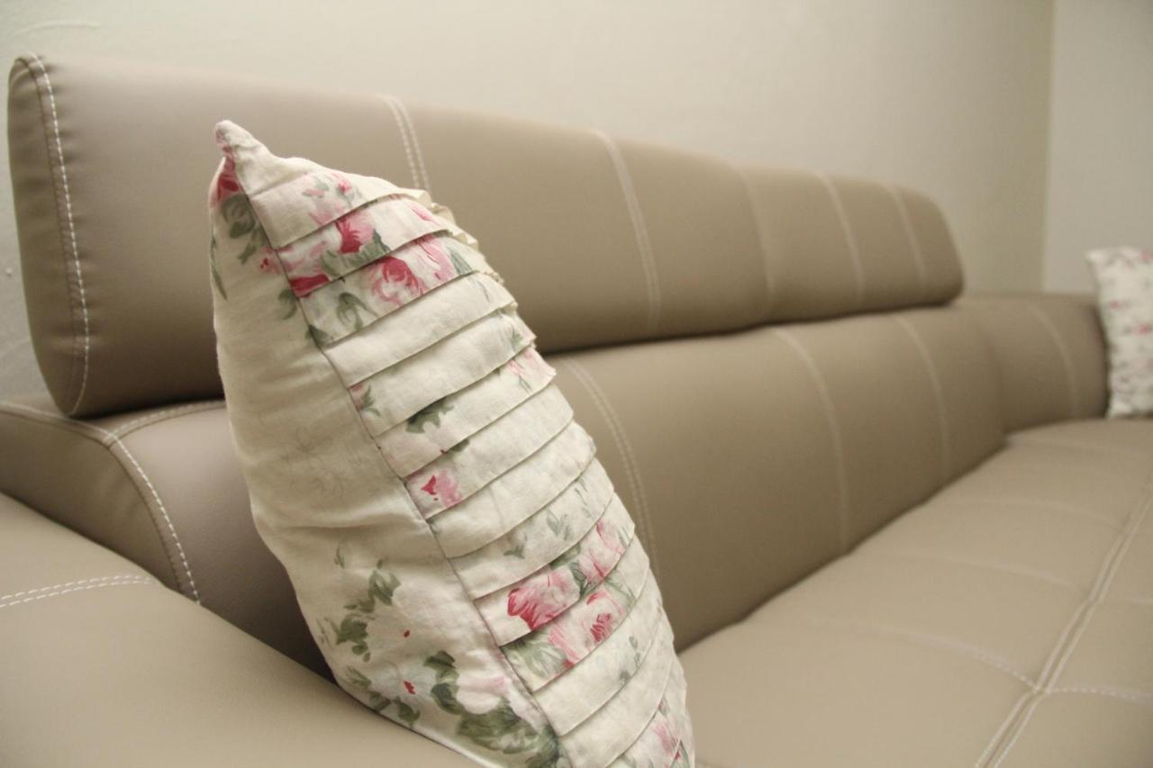 Zwelakho Furnished Apartments The Cube ヨハネスブルグ エクステリア 写真