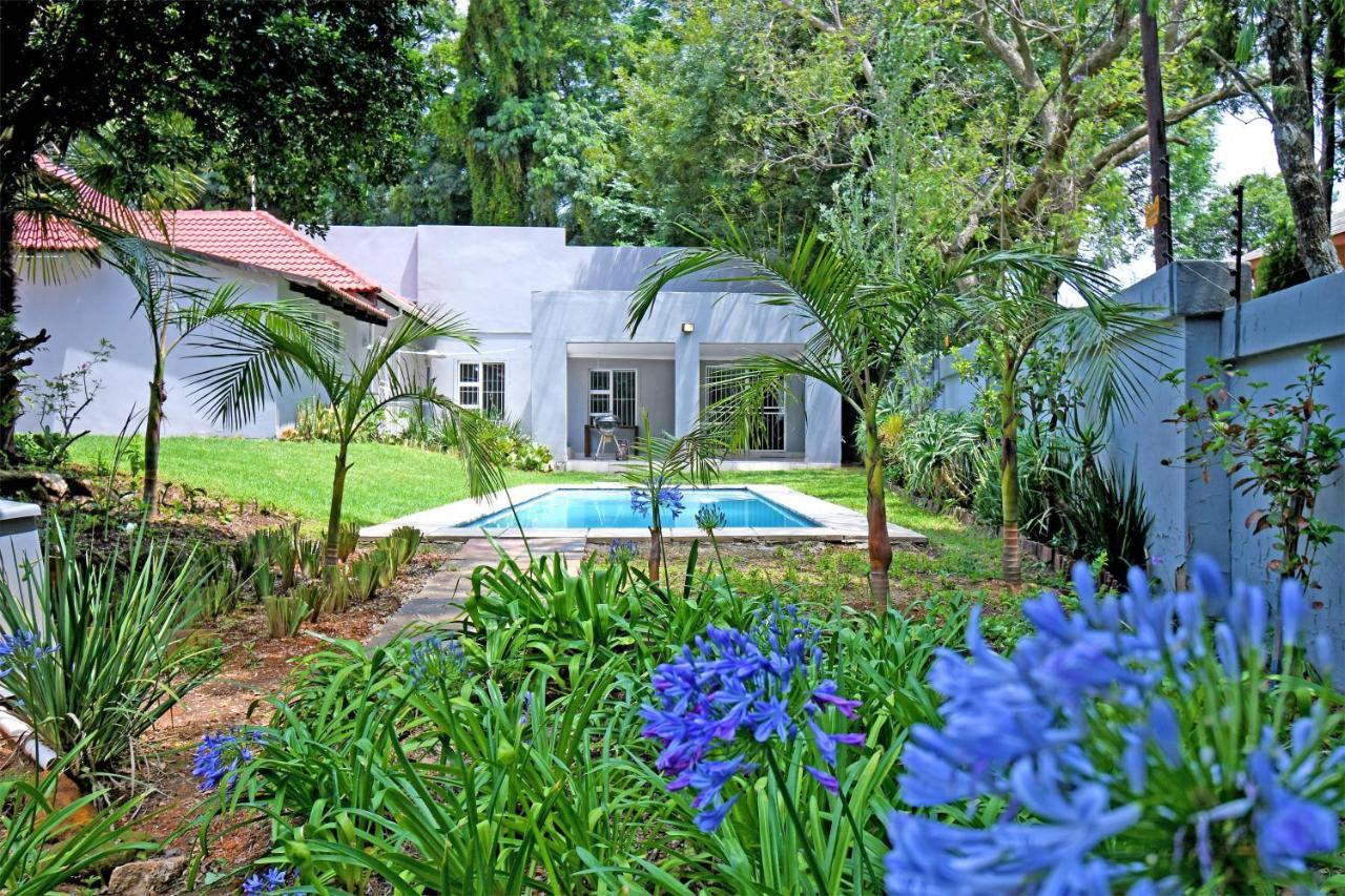 Zwelakho Furnished Apartments The Cube ヨハネスブルグ エクステリア 写真