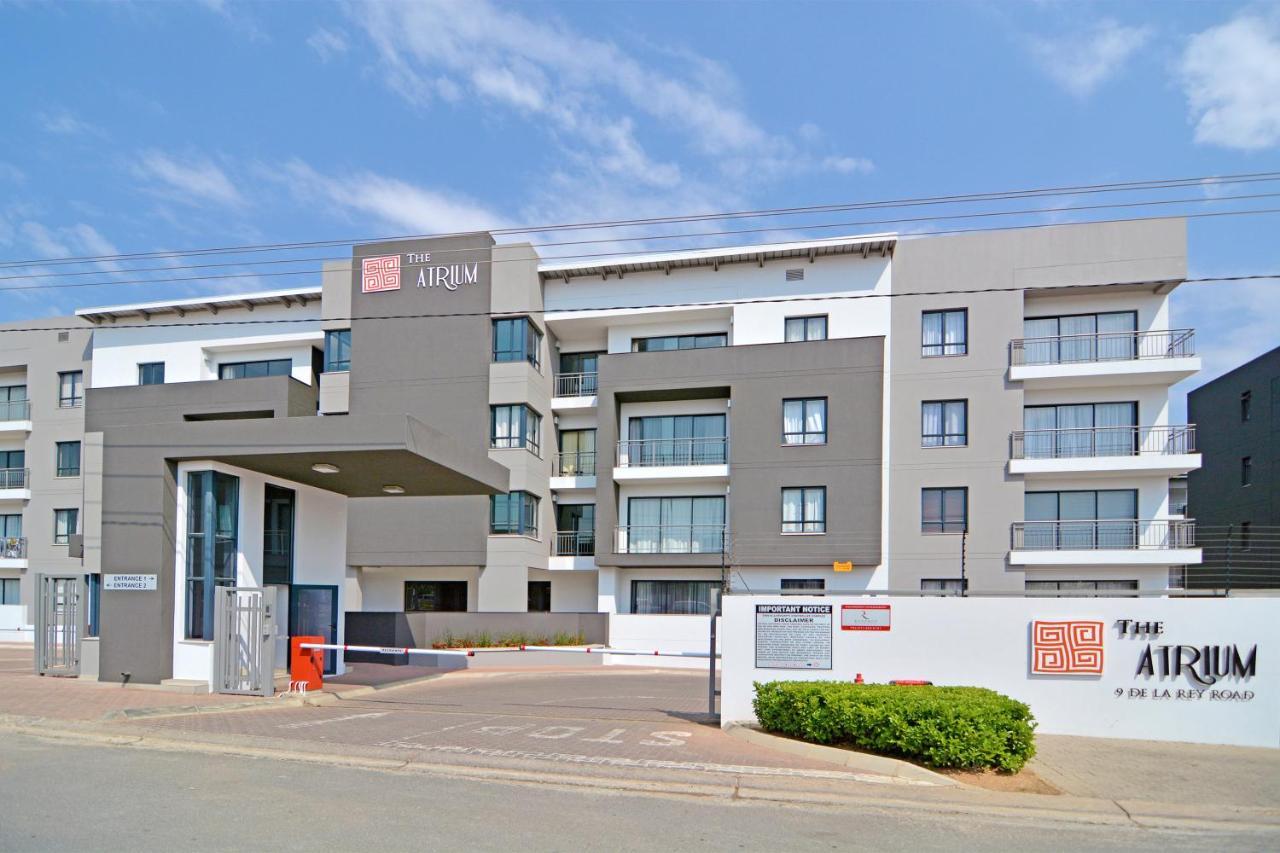 Zwelakho Furnished Apartments The Cube ヨハネスブルグ エクステリア 写真